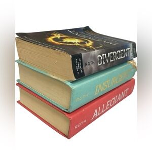Divergent Series Book Set